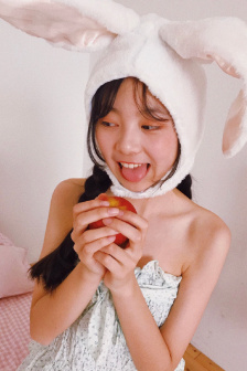 我和寂寞丰满的寡妇